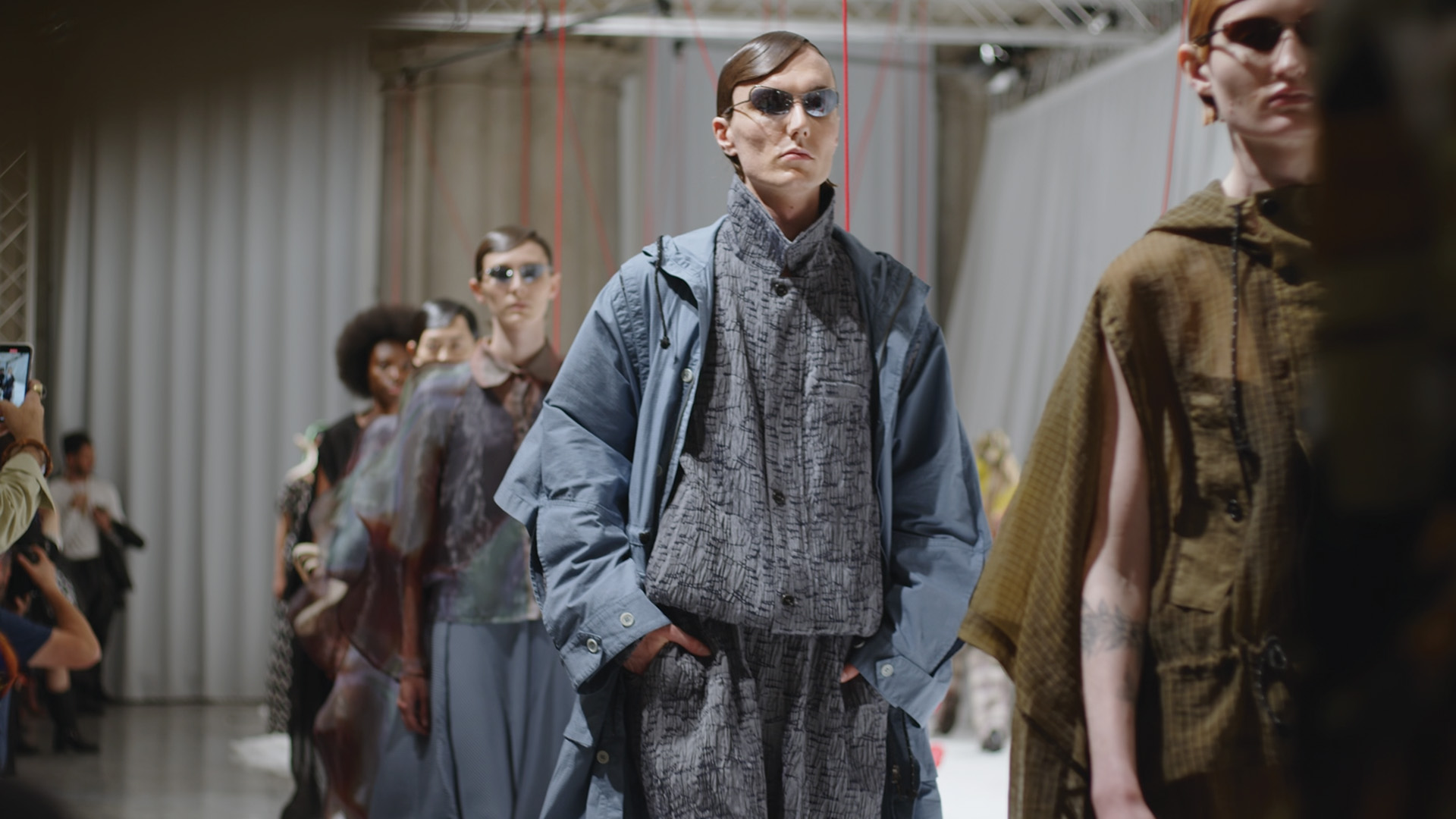 Runway moments – Henrik Vibskov Milan 7